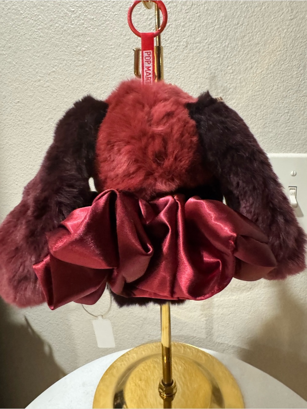 Red Fur Crystal-Embellished Skullpanda - Picture 5 of 5